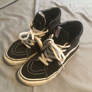 VANS SIZE 7